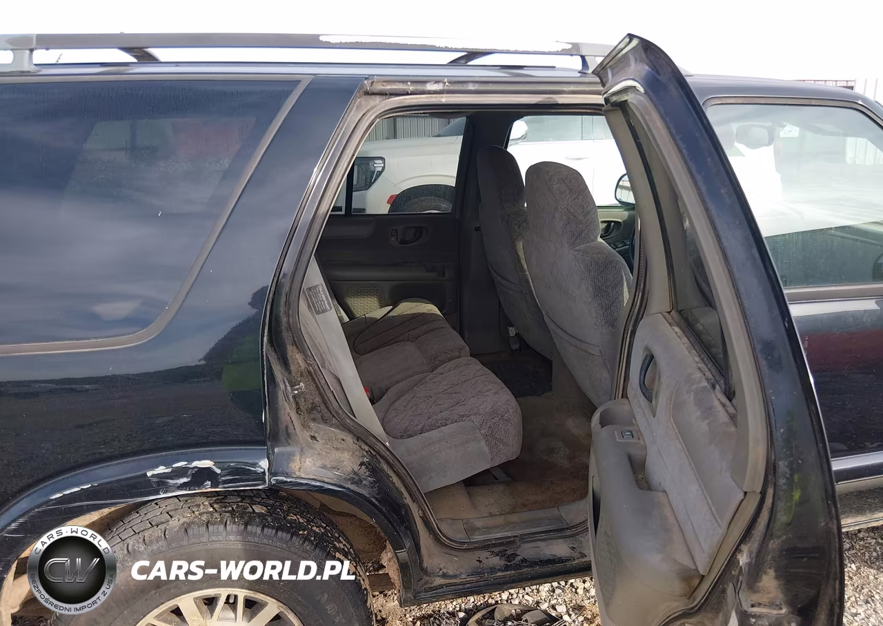 1998 GMC Jimmy VIN:1GKDT13W4W2512151 - 8