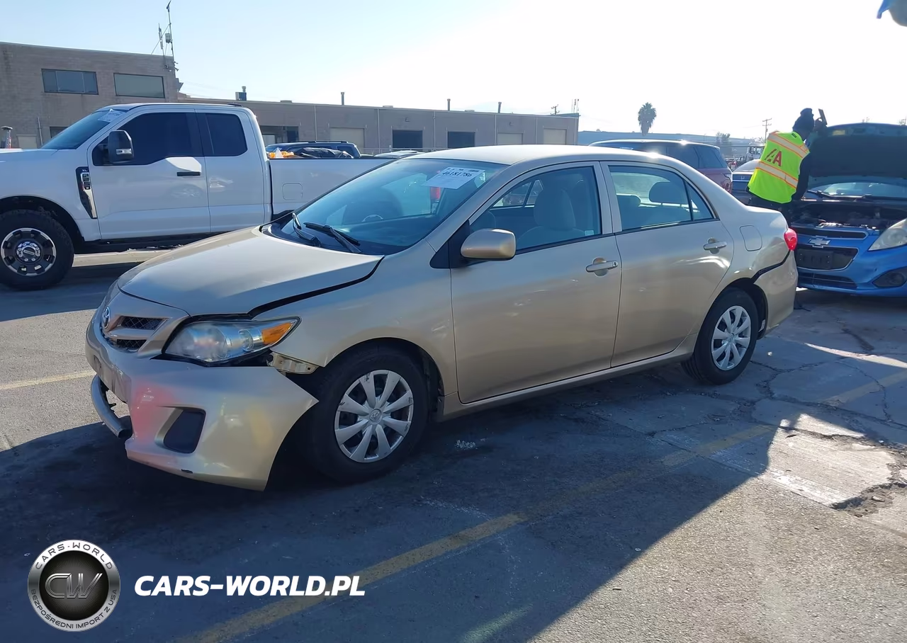 2013 Toyota Corolla L VIN:2T1BU4EE1DC965423 - 2