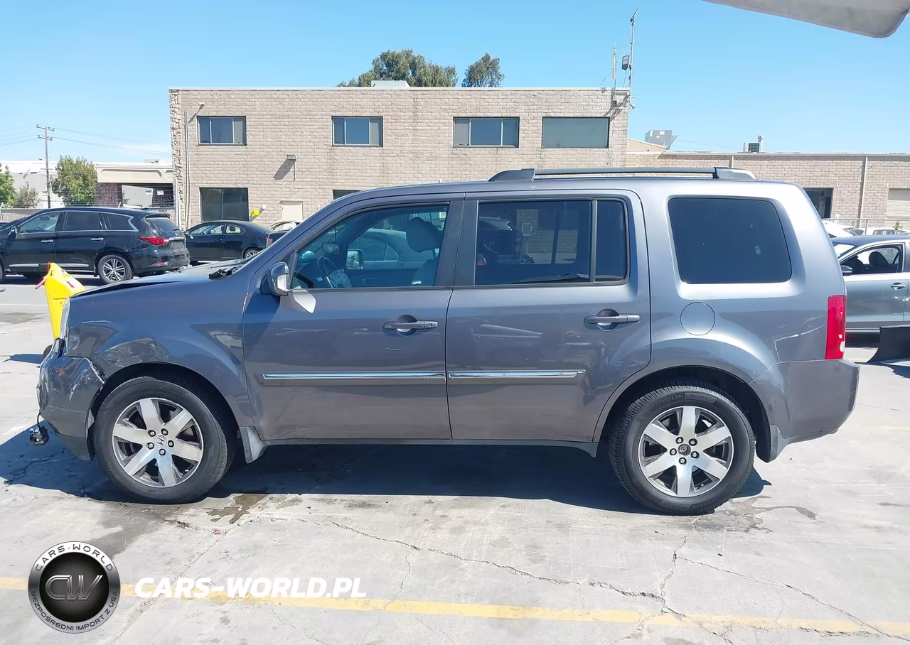 2015 Honda Pilot Touring VIN:5FNYF4H96FB047507 - 14