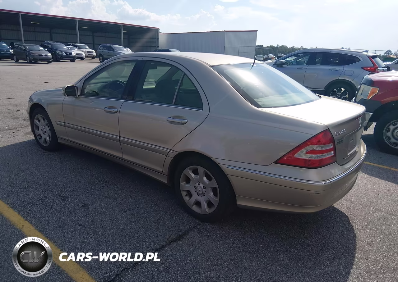 2005 Mercedes-Benz C 240 Luxury VIN:WDBRF61J05F557834 - 3