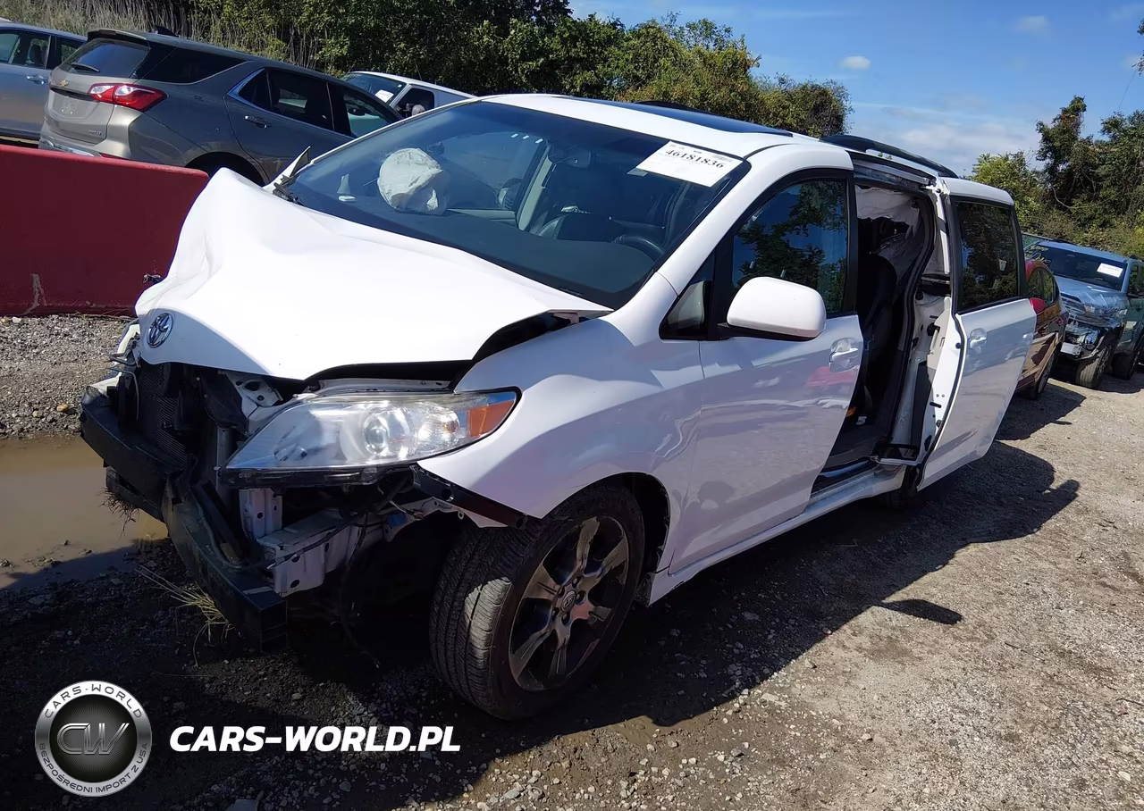 2012 Toyota Sienna Se 8 Passenger VIN:5TDXK3DC3CS184897 - 2