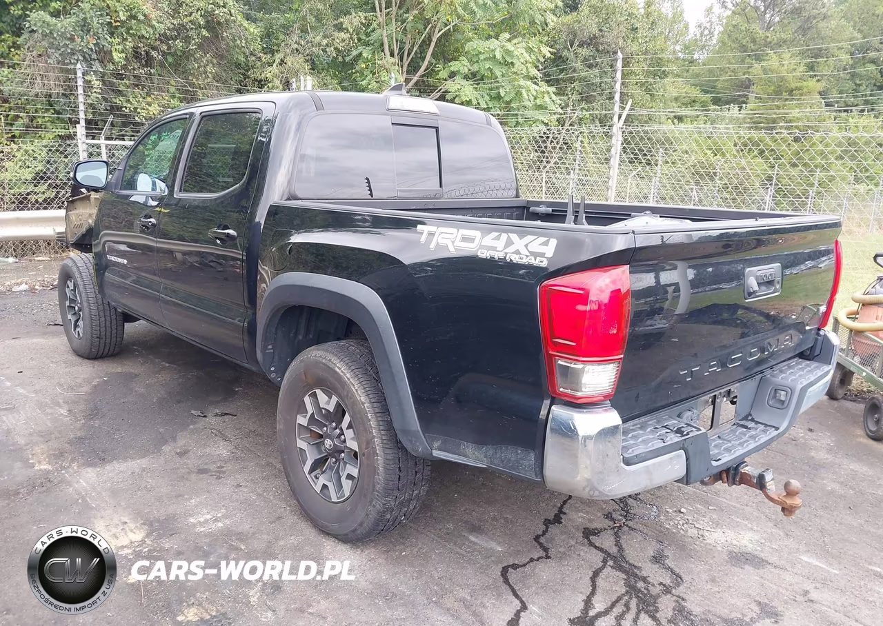 2017 Toyota Tacoma Trd Off Road VIN:3TMCZ5AN7HM077998 - 3