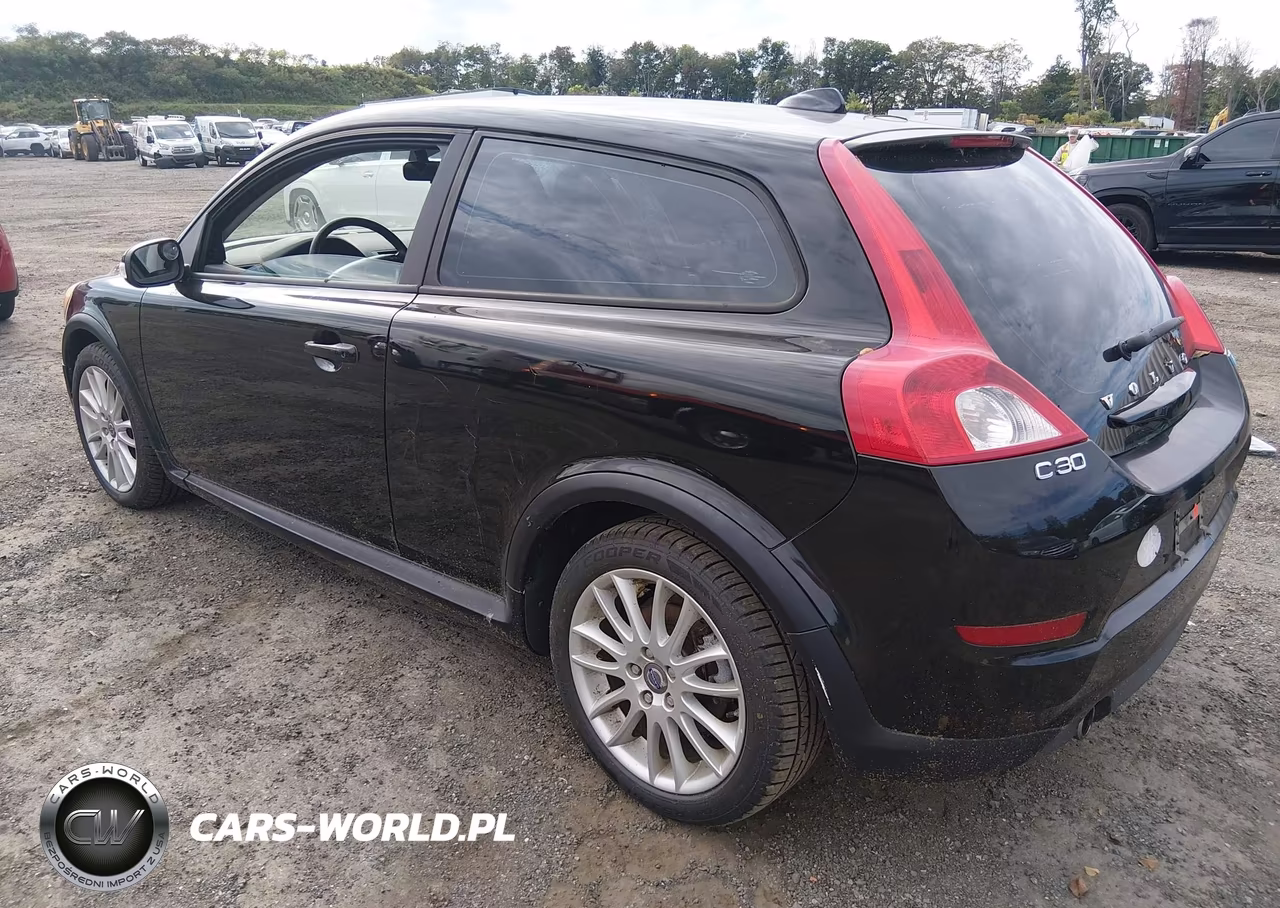 2011 Volvo C30 T5 VIN:YV1672MK2B2247129 - 3