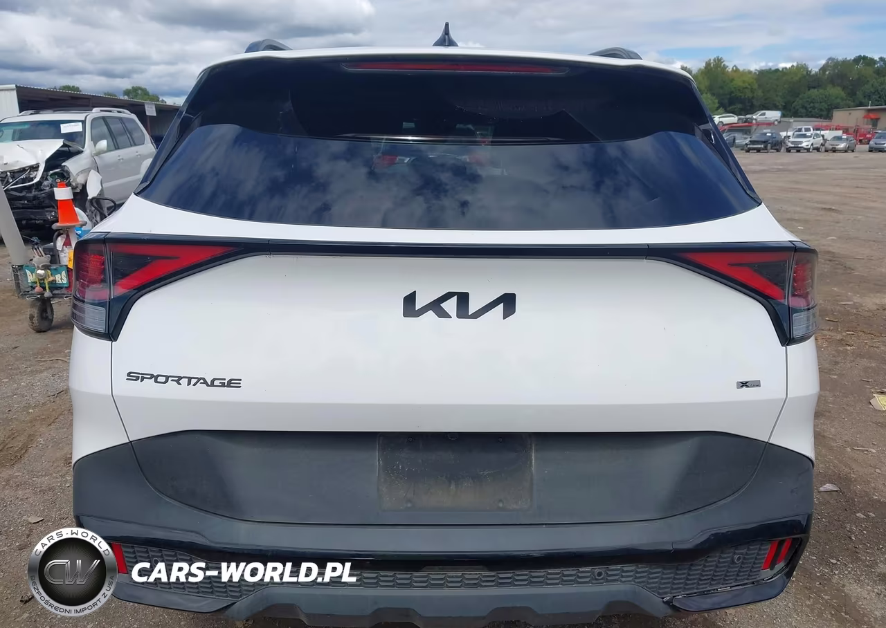 2025 Kia Sportage X-Line VIN:5XYK6CDF3SG303455 - 16