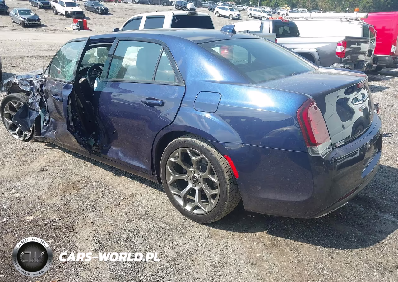 2016 Chrysler 300 S VIN:2C3CCABG0GH295180 - 3
