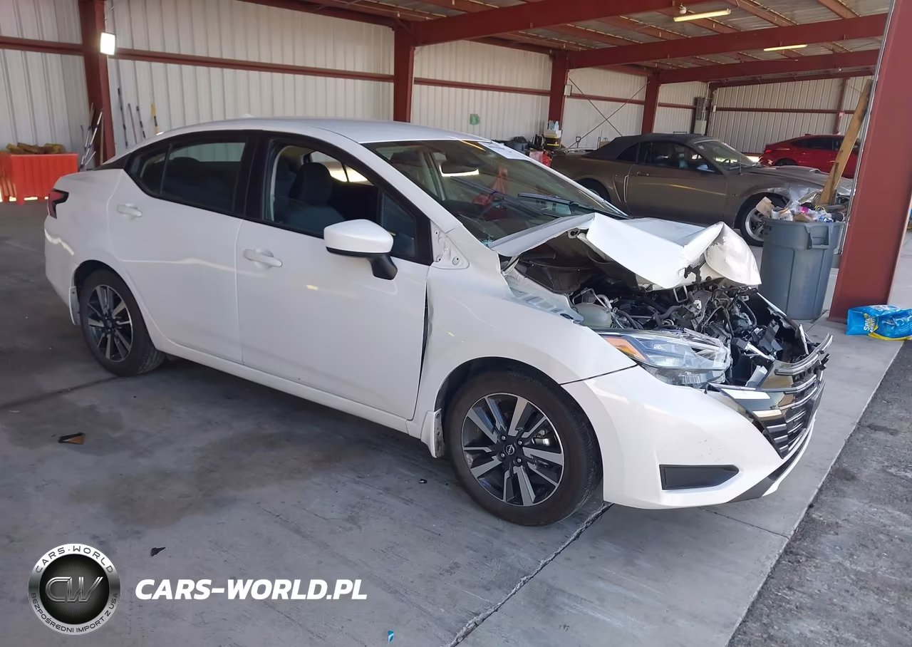 2025 Nissan Versa 1.6 Sv