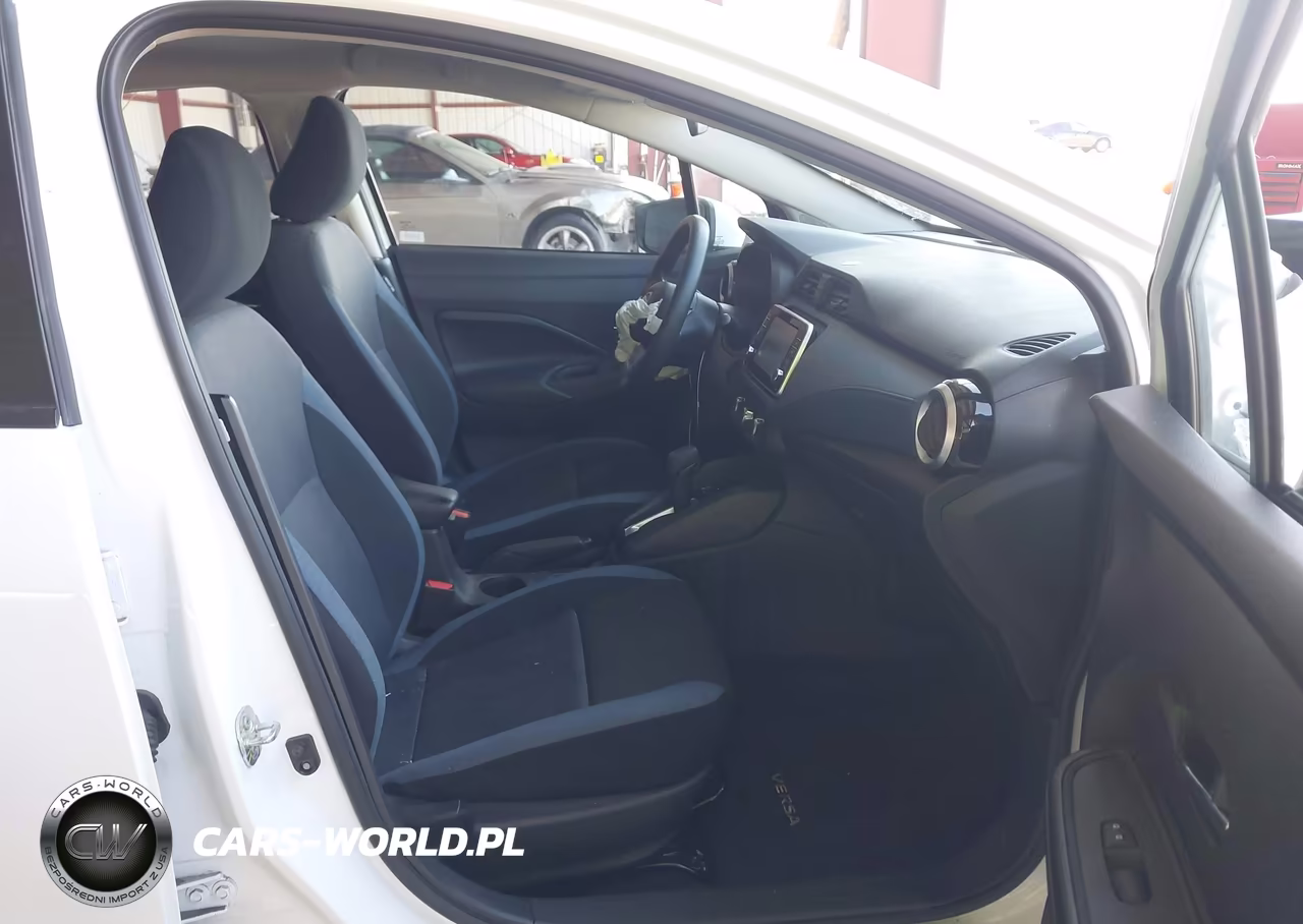 2025 Nissan Versa 1.6 Sv VIN:3N1CN8EV7SL864666 - 5