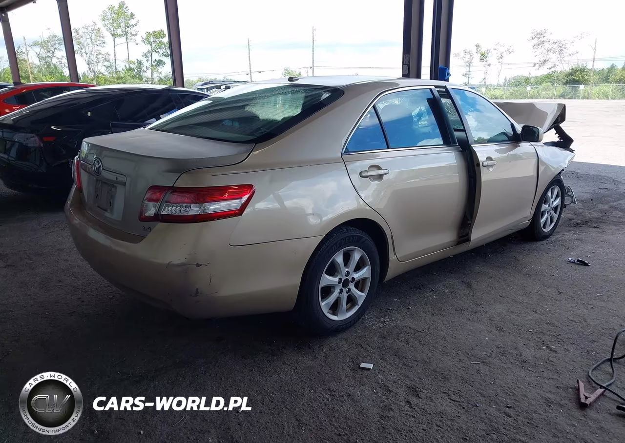 2011 Toyota Camry Le VIN:4T1BF3EK4BU641730 - 4