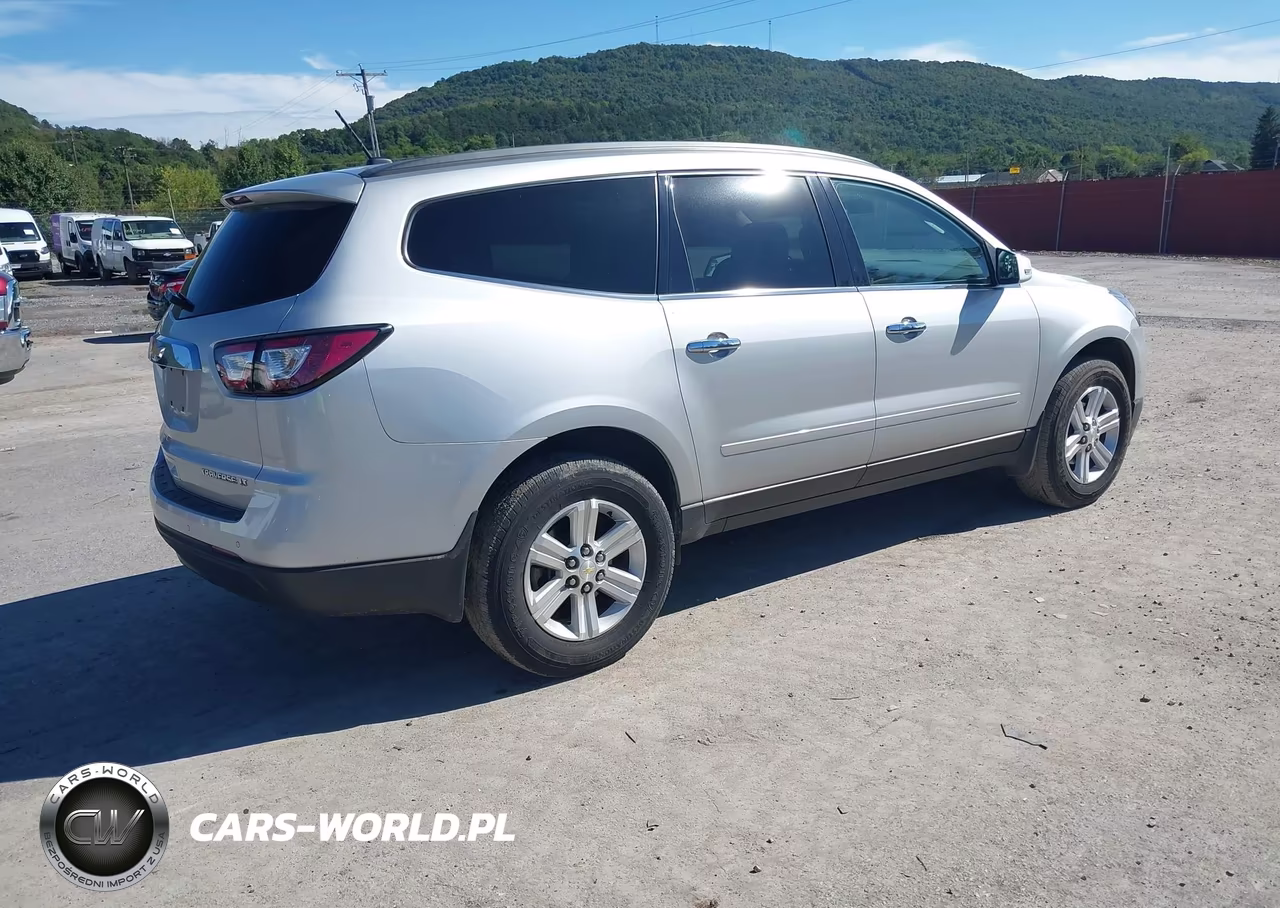 2014 Chevrolet Traverse 2Lt VIN:1GNKVHKD3EJ352667 - 4
