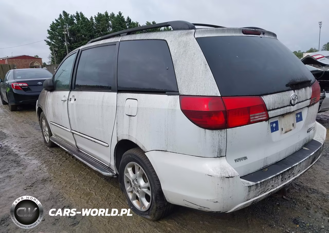 2004 Toyota Sienna Le VIN:5TDBA23C34S004117 - 3