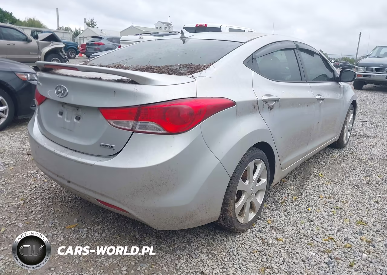 2013 Hyundai Elantra Limited VIN:KMHDH4AE9DU865250 - 4