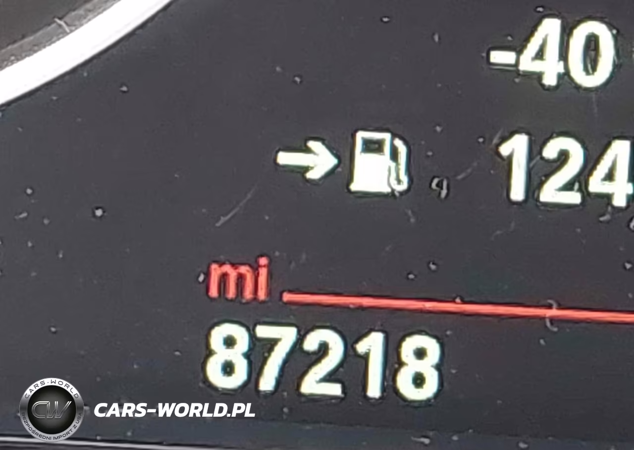 2017 BMW 330I xDrive VIN:WBA8D9C53HK678113 - 16