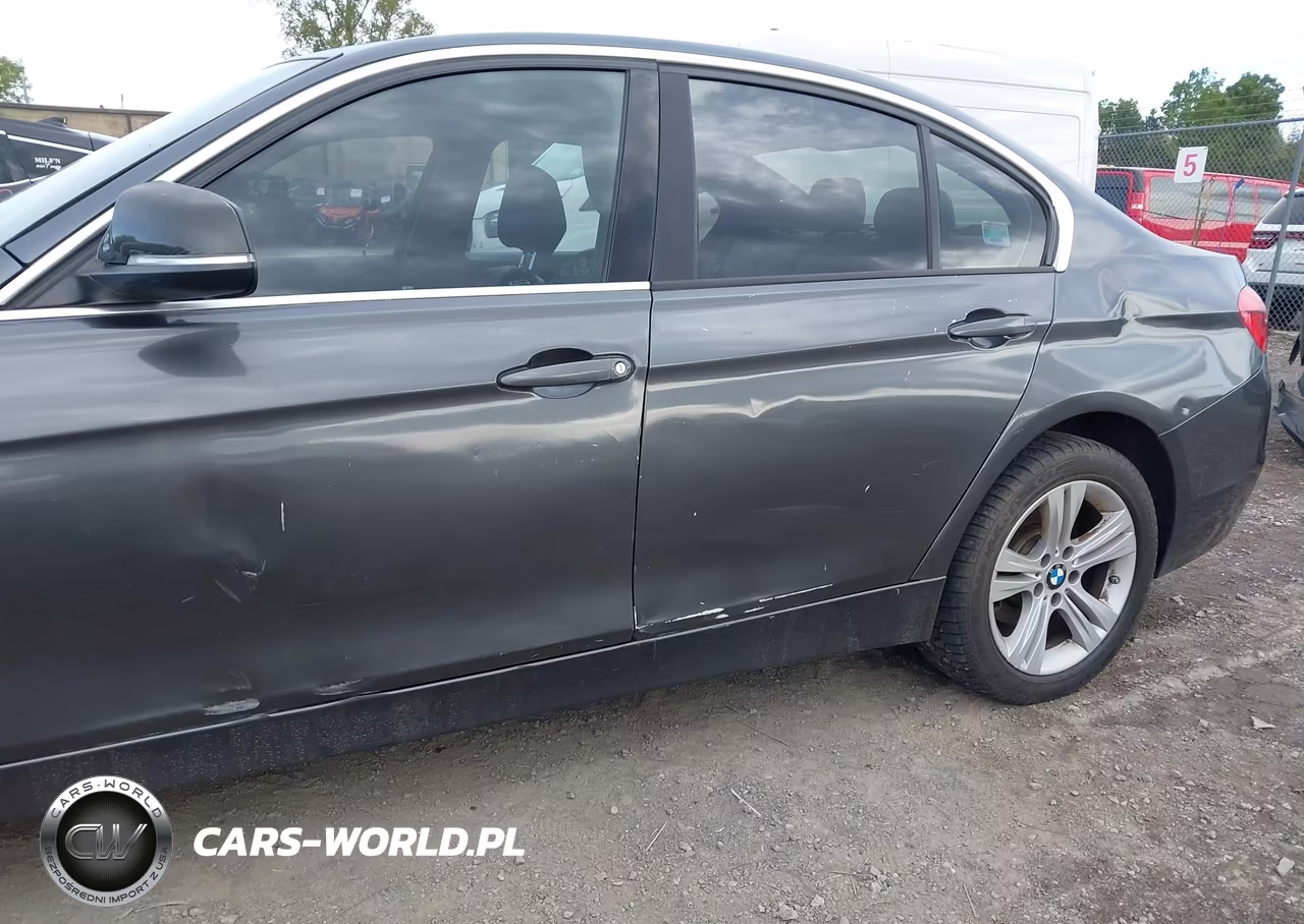 2017 BMW 330I xDrive VIN:WBA8D9C53HK678113 - 18