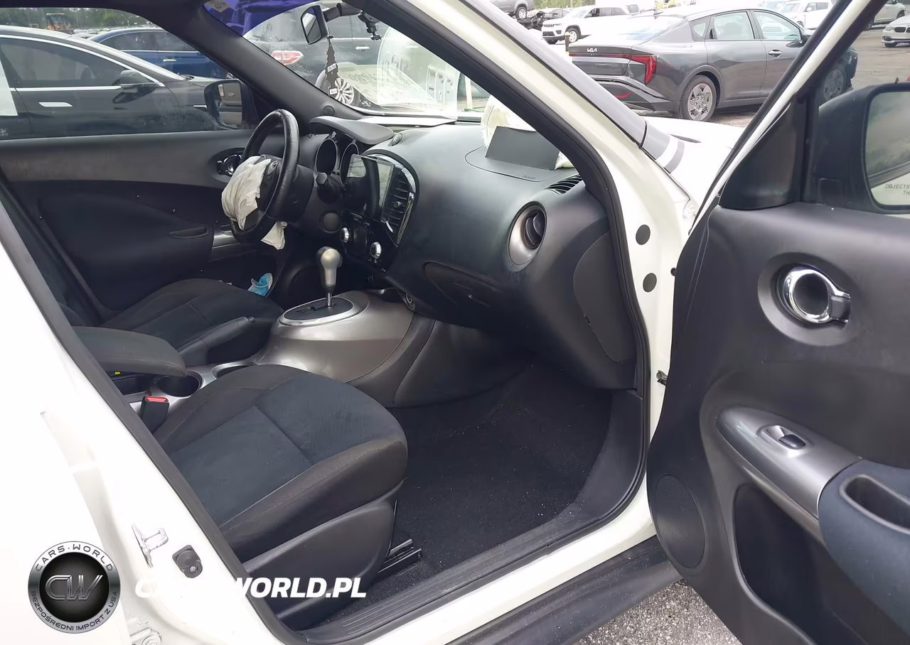 2015 Nissan Juke Sv VIN:JN8AF5MRXFT505497 - 5