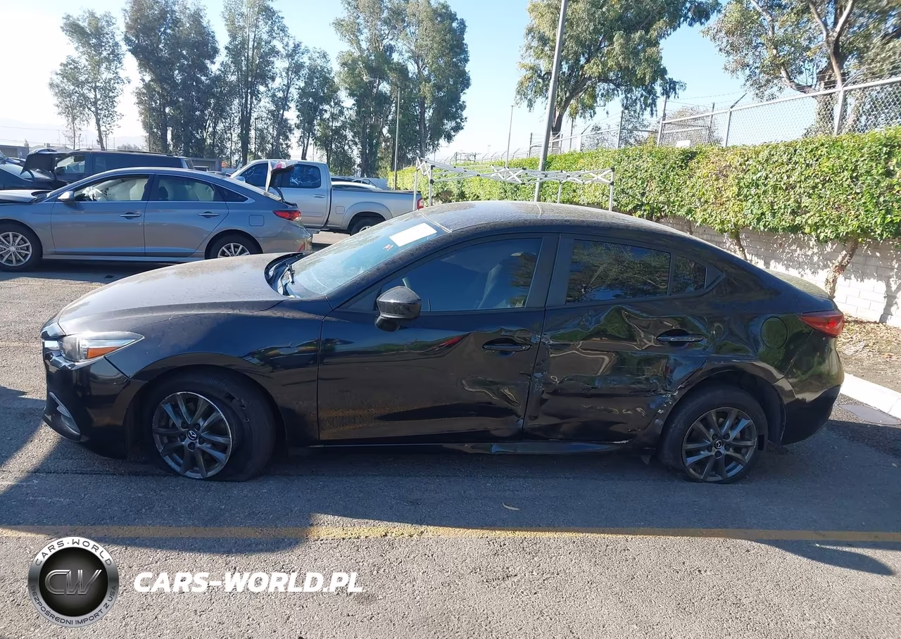 2017 Mazda Mazda3 Sport VIN:3MZBN1U70HM158089 - 14