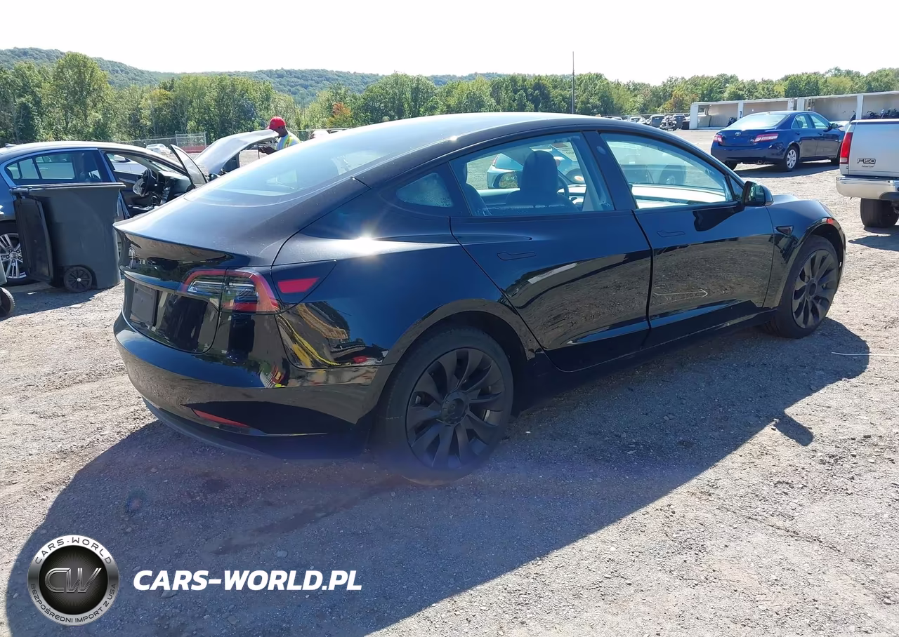 2023 Tesla Model 3 Rear-Wheel Drive VIN:5YJ3E1EA5PF640402 - 4