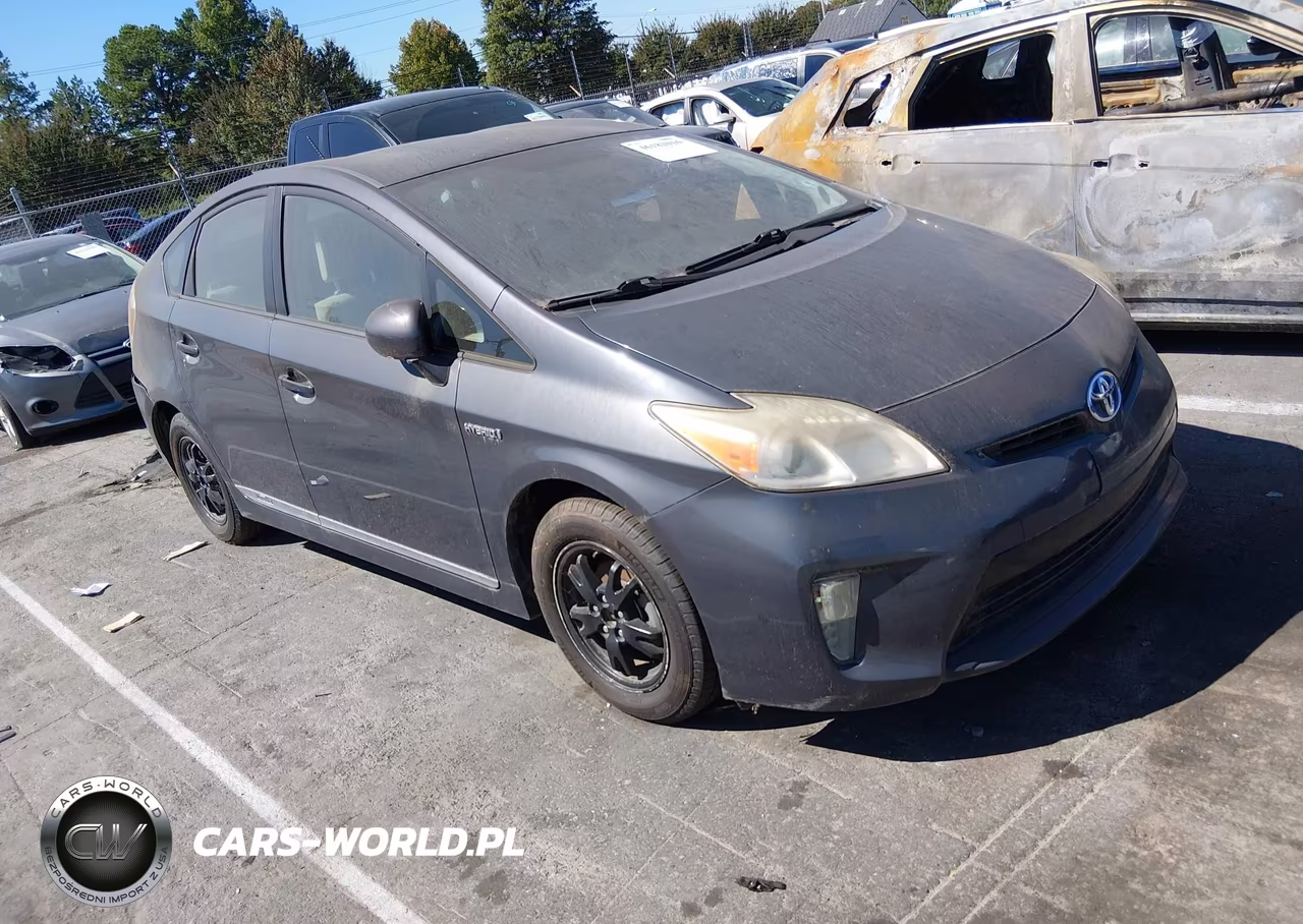 2013 Toyota Prius Two