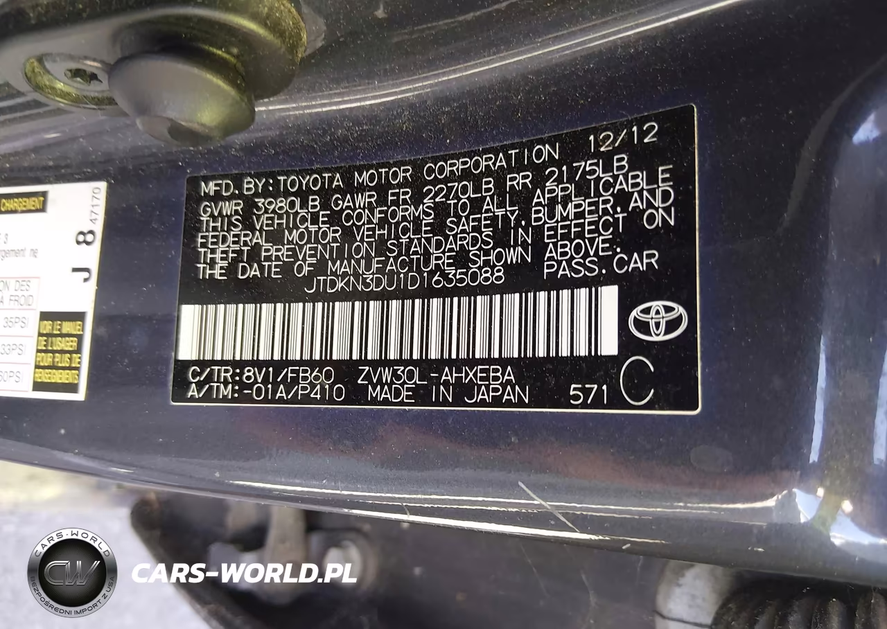 2013 Toyota Prius Two VIN:JTDKN3DU1D1635088 - 9
