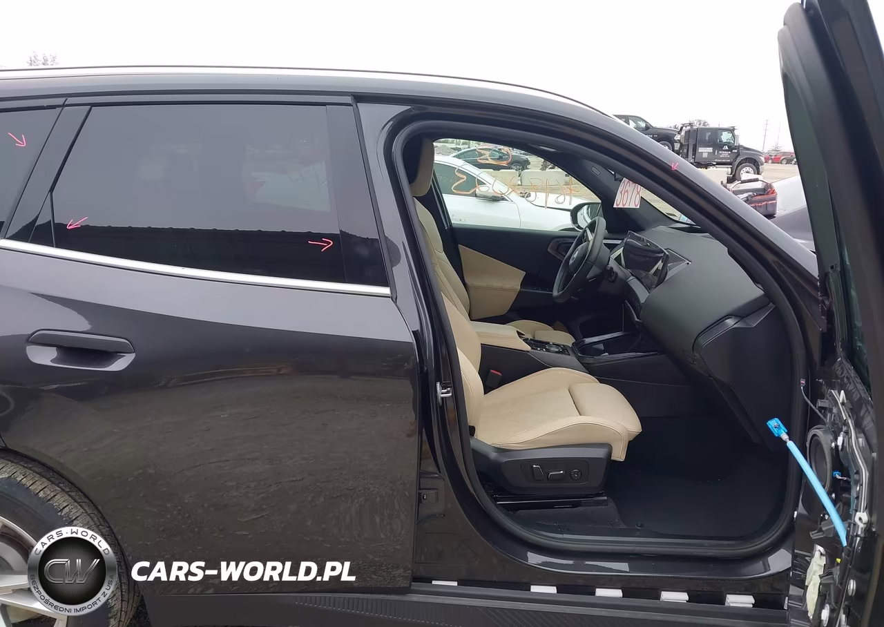 2025 BMW X3 30 xDrive VIN:5UX53GP06S9061376 - 5