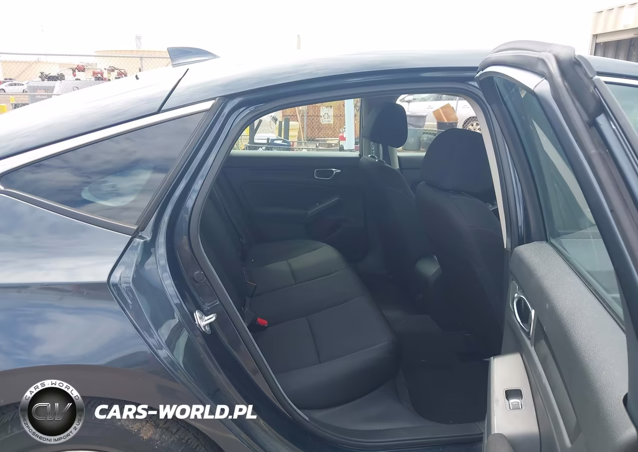 2024 Honda Civic Lx VIN:19XFL2H55RE021587 - 8