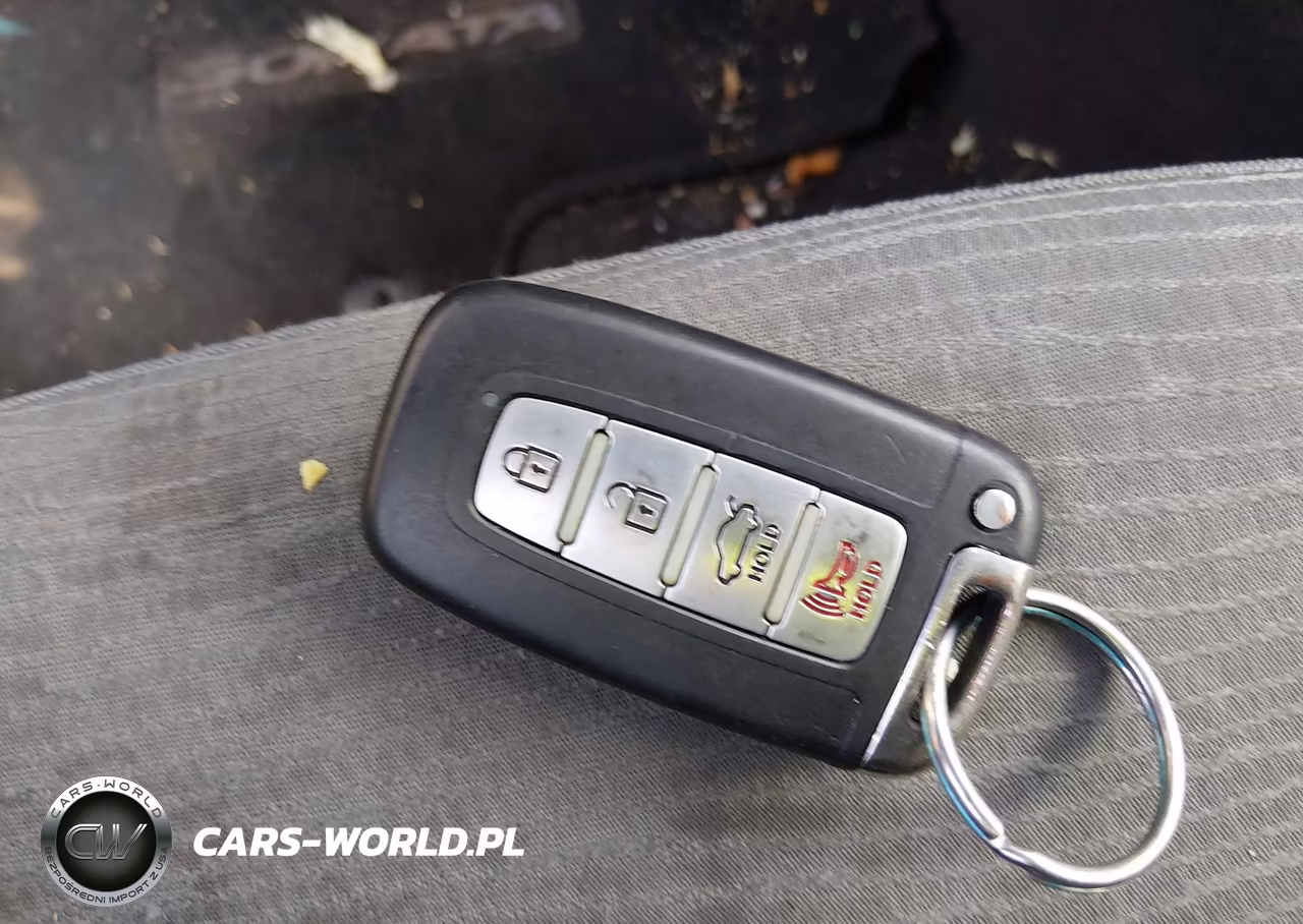 2012 Hyundai Sonata Hybrid VIN:KMHEC4A47CA035571 - 11