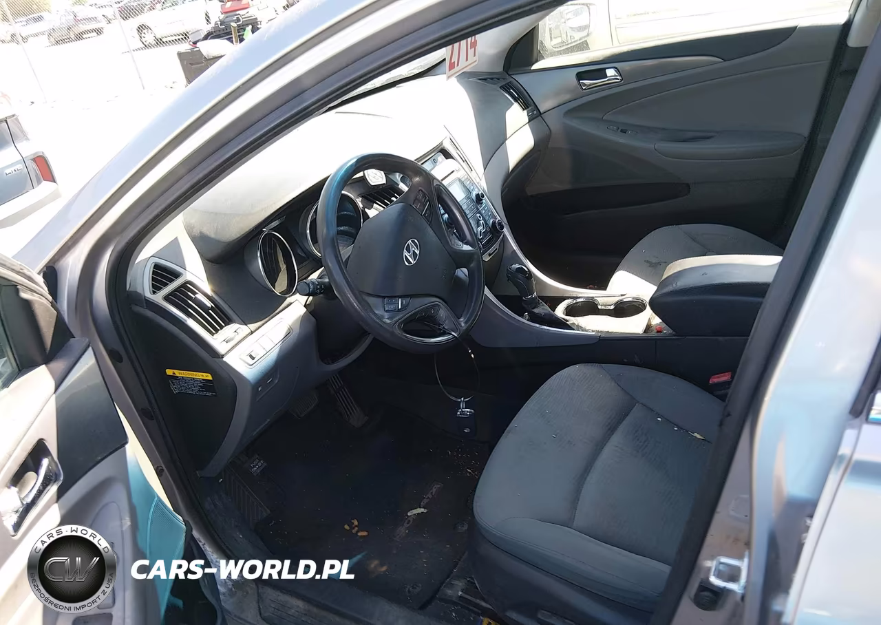2012 Hyundai Sonata Hybrid VIN:KMHEC4A47CA035571 - 5