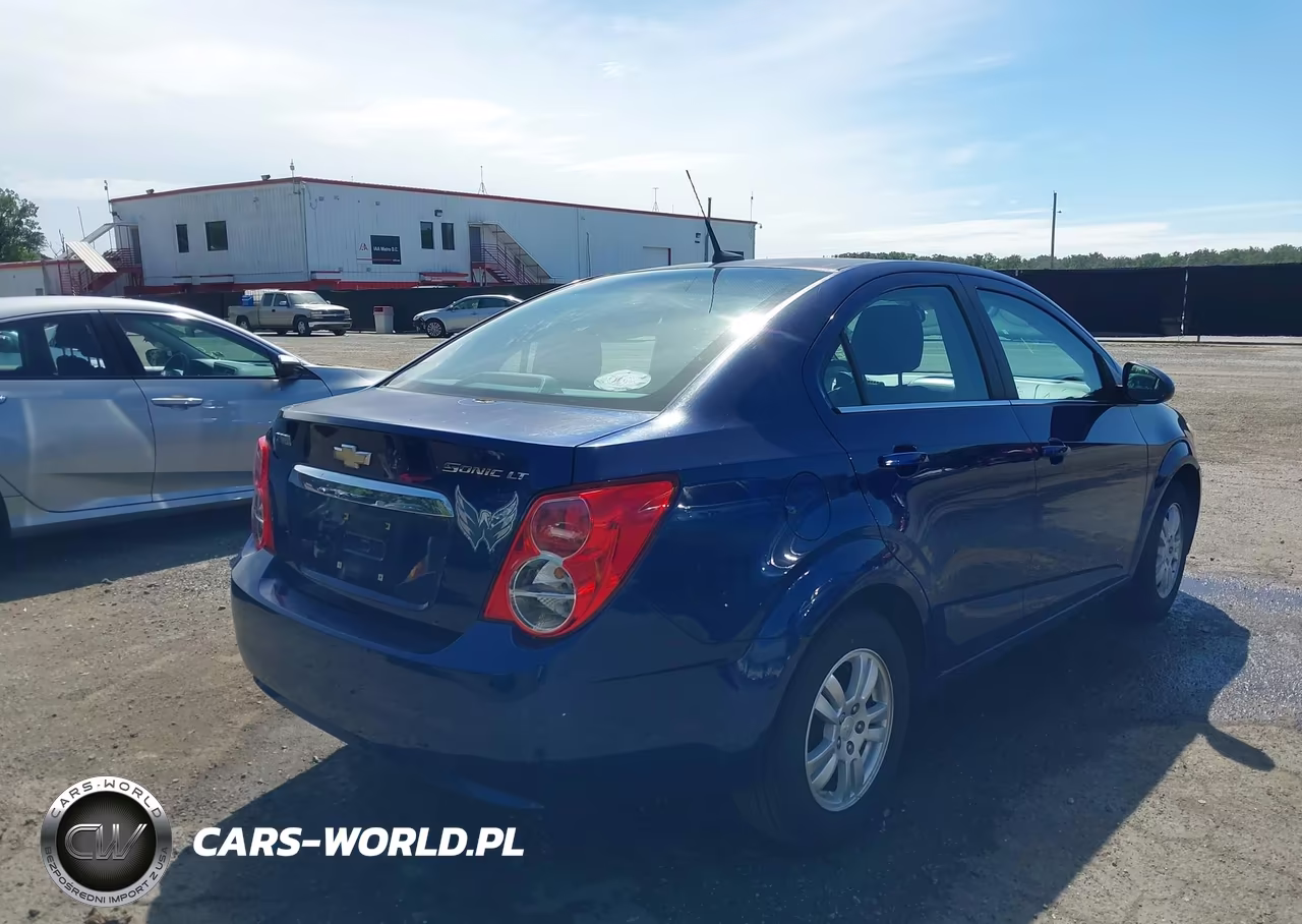2013 Chevrolet Sonic Lt Auto VIN:1G1JC5SGXD4151096 - 4