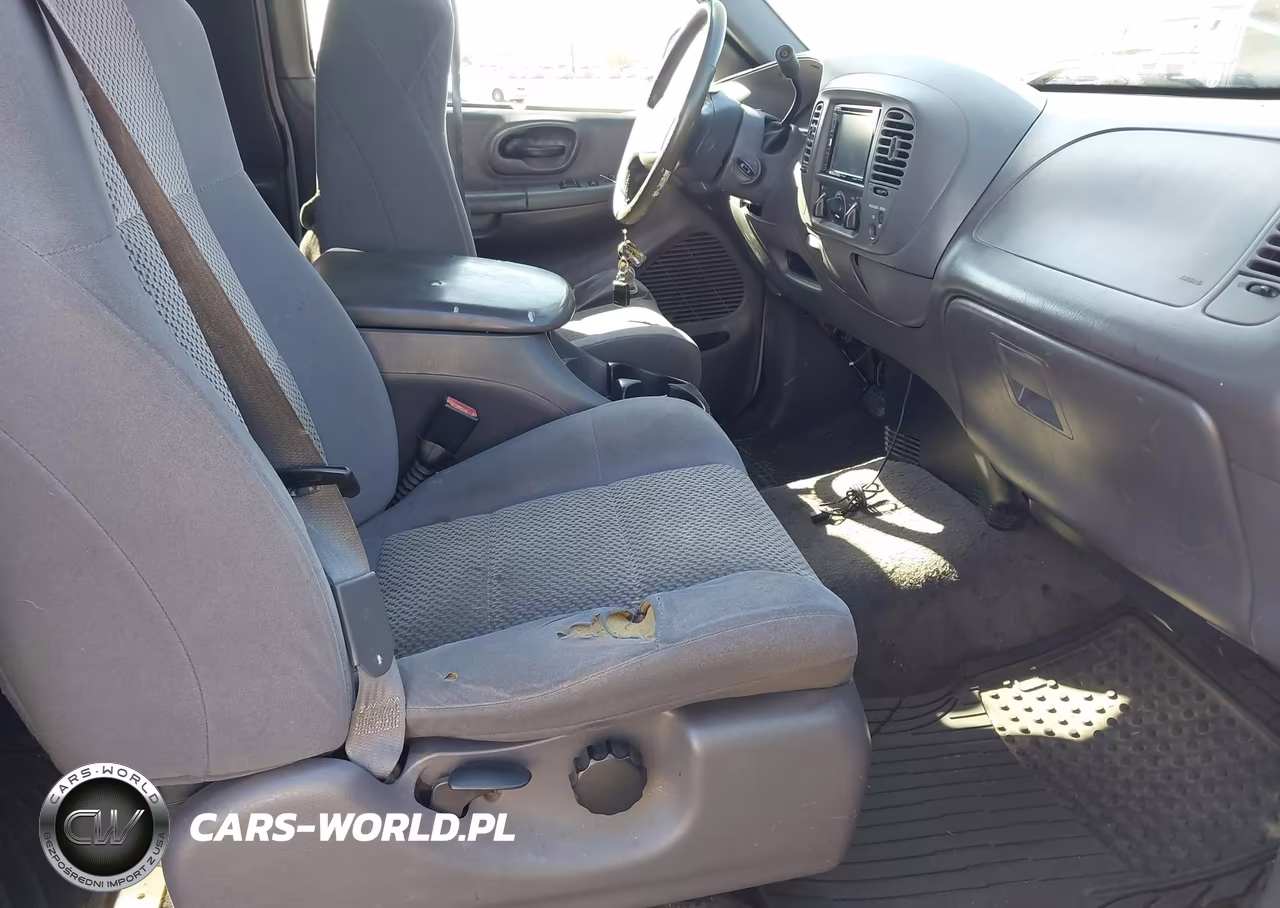 2004 Ford F-150 Heritage Xl-Xlt VIN:2FTRX17204CA31067 - 5