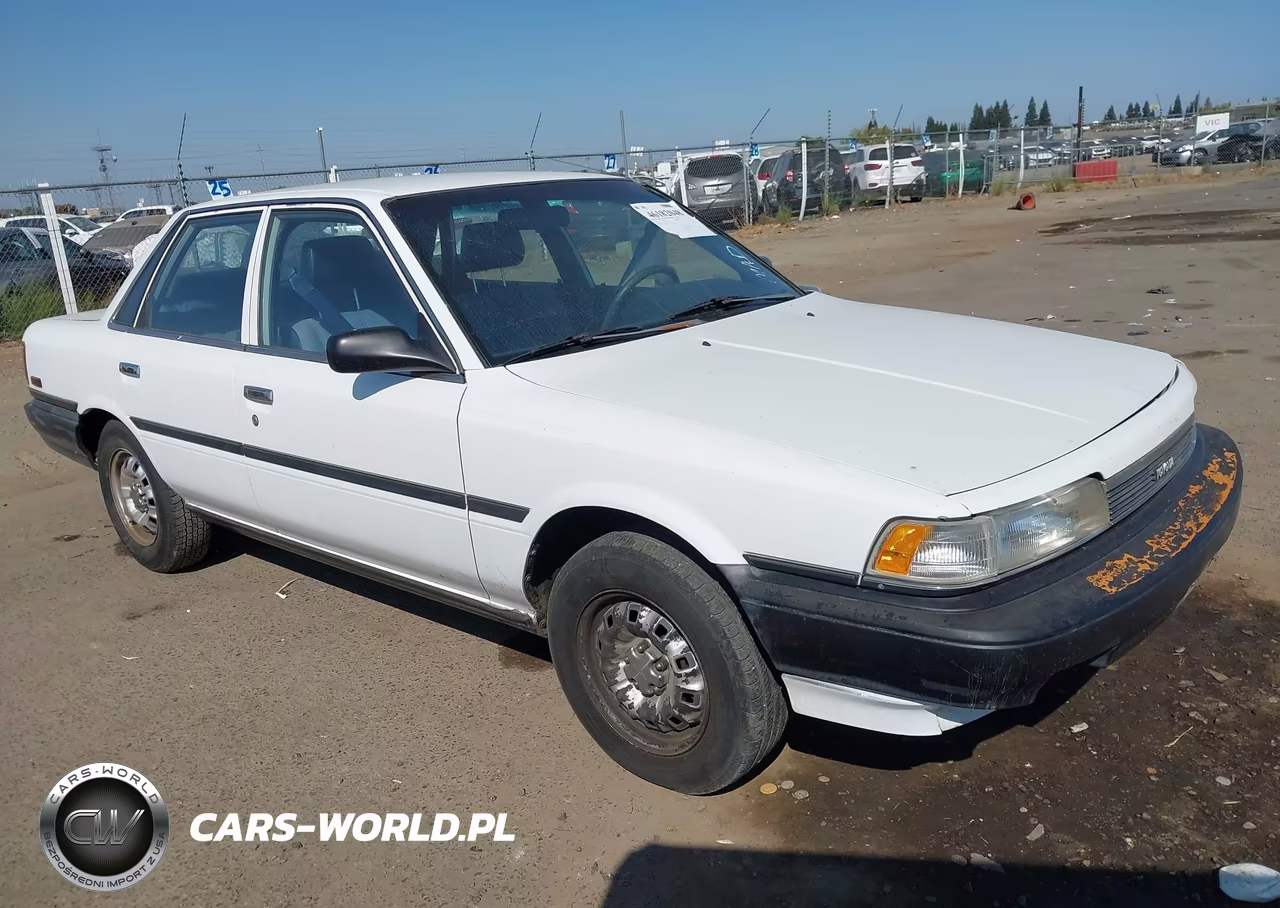 1990 Toyota Camry