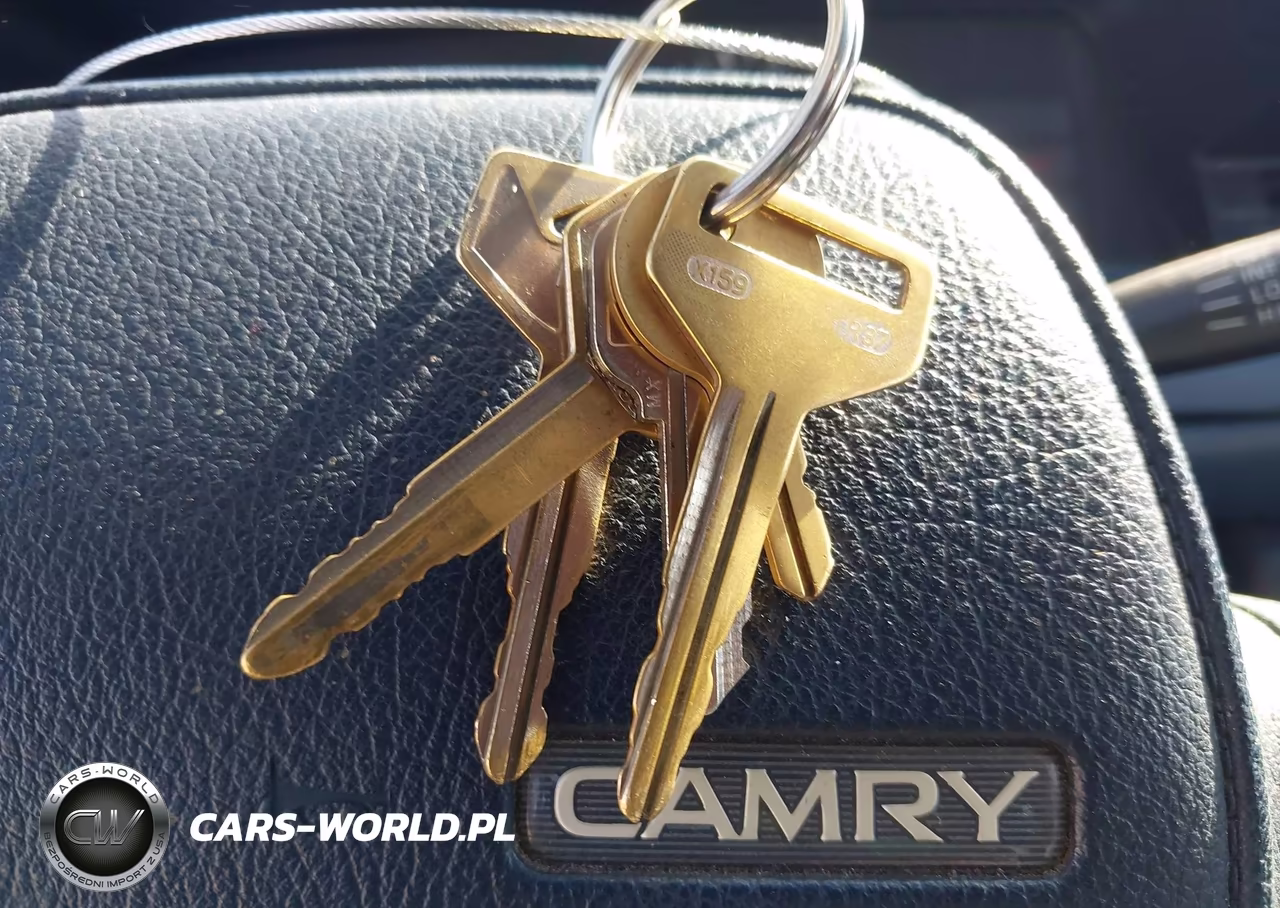 1990 Toyota Camry VIN:4T1SV24E1LU135394 - 11