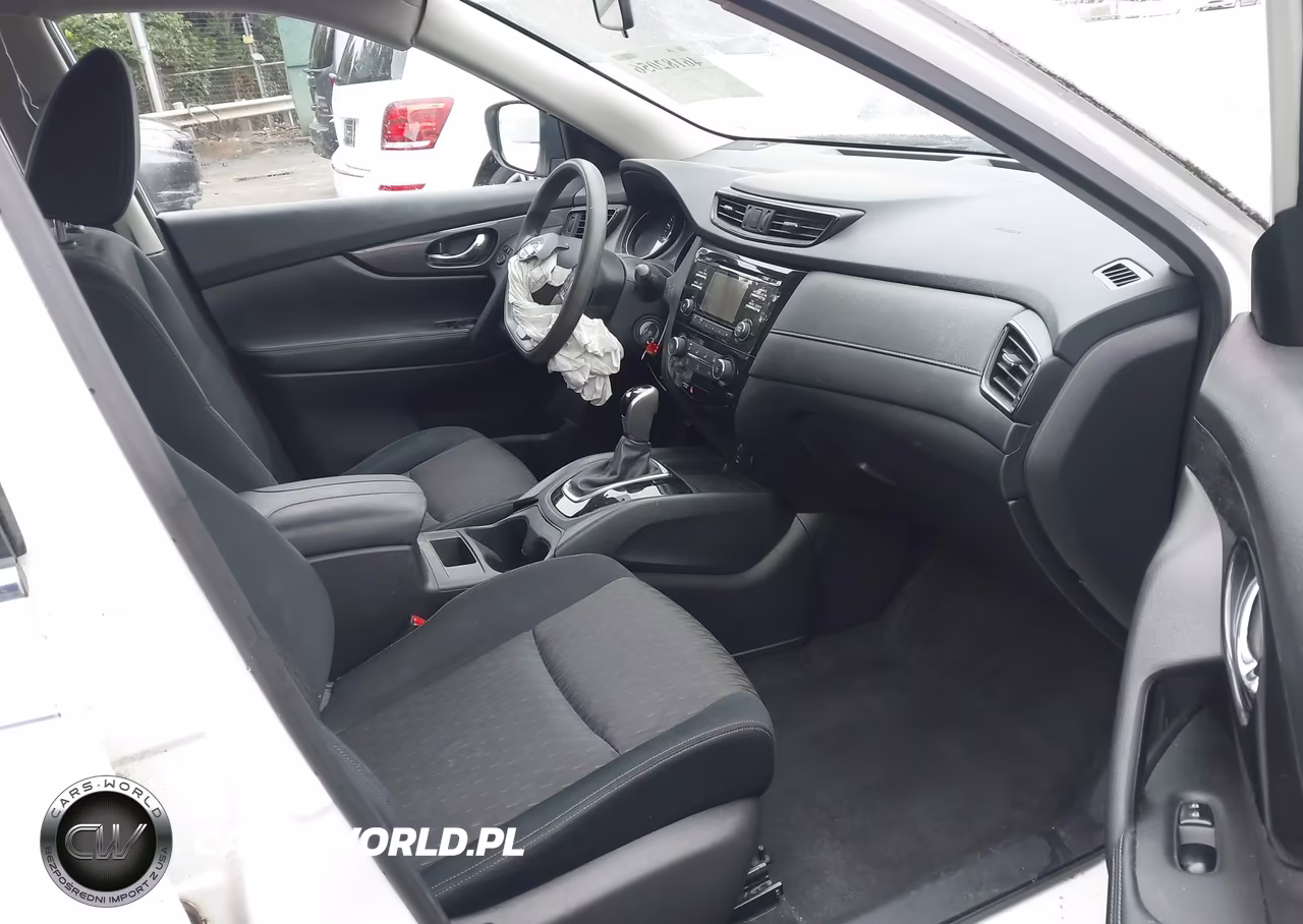 2017 Nissan Rogue S VIN:JN8AT2MV8HW015646 - 5