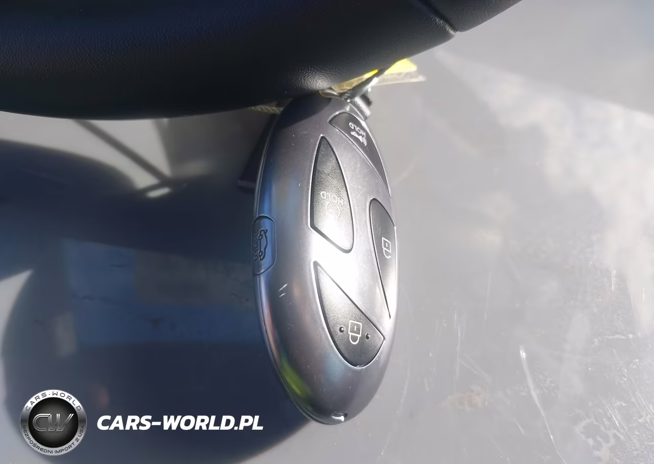 2026 Hyundai Elantra Hybrid Sel Sport VIN:KMHLM4DJ8TU183748 - 11