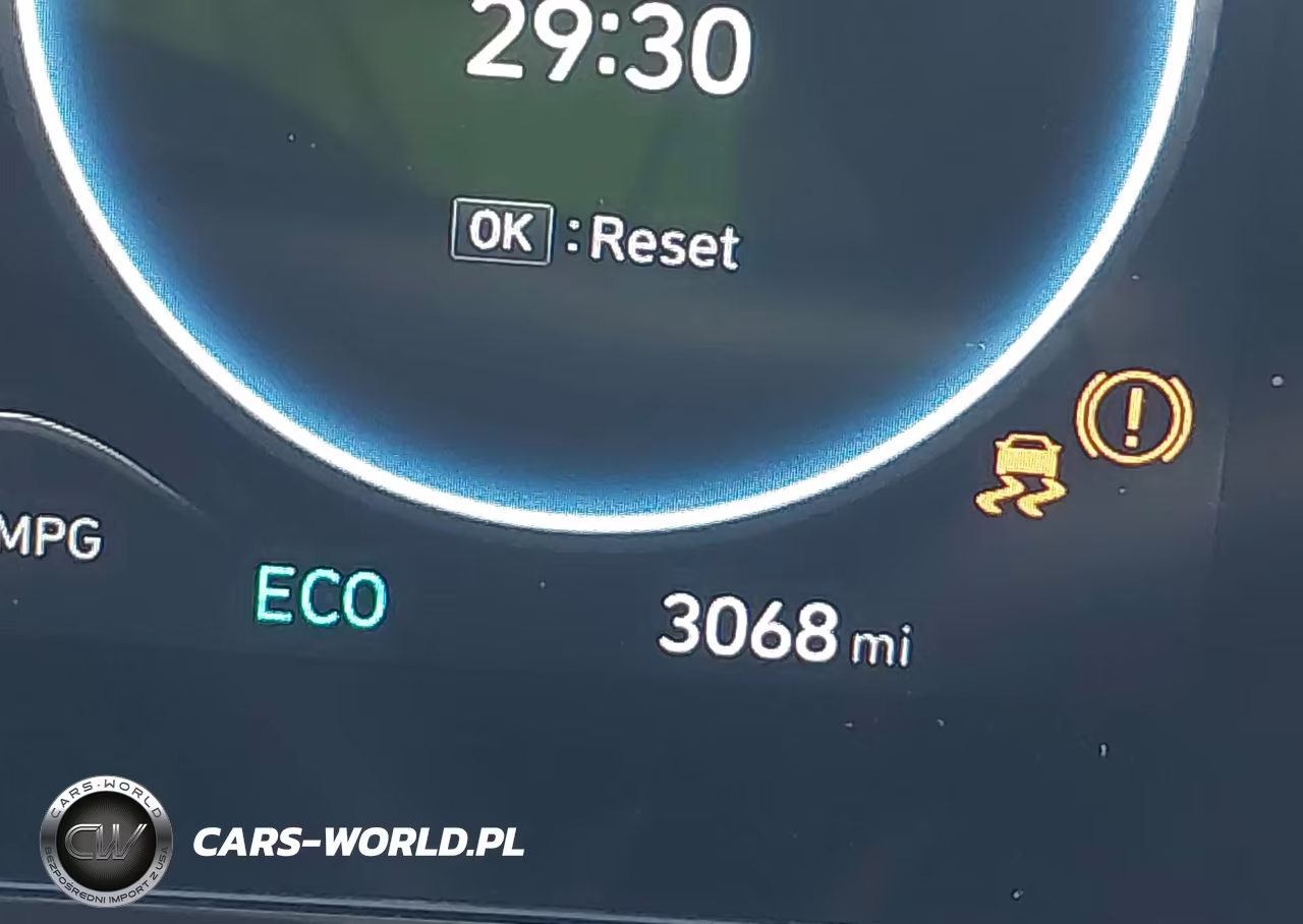 2026 Hyundai Elantra Hybrid Sel Sport VIN:KMHLM4DJ8TU183748 - 15