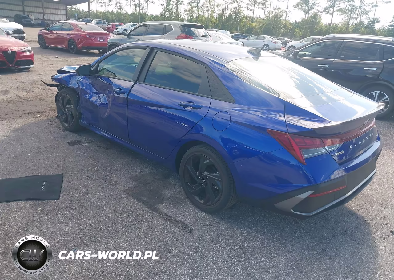 2026 Hyundai Elantra Hybrid Sel Sport VIN:KMHLM4DJ8TU183748 - 3