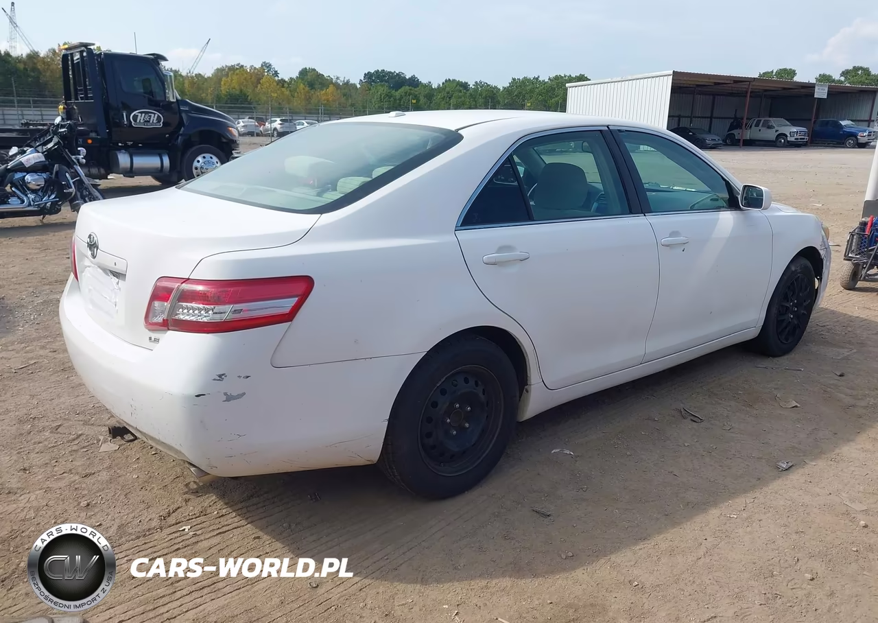 2010 Toyota Camry Le V6 VIN:4T1BK3EK2AU597009 - 4