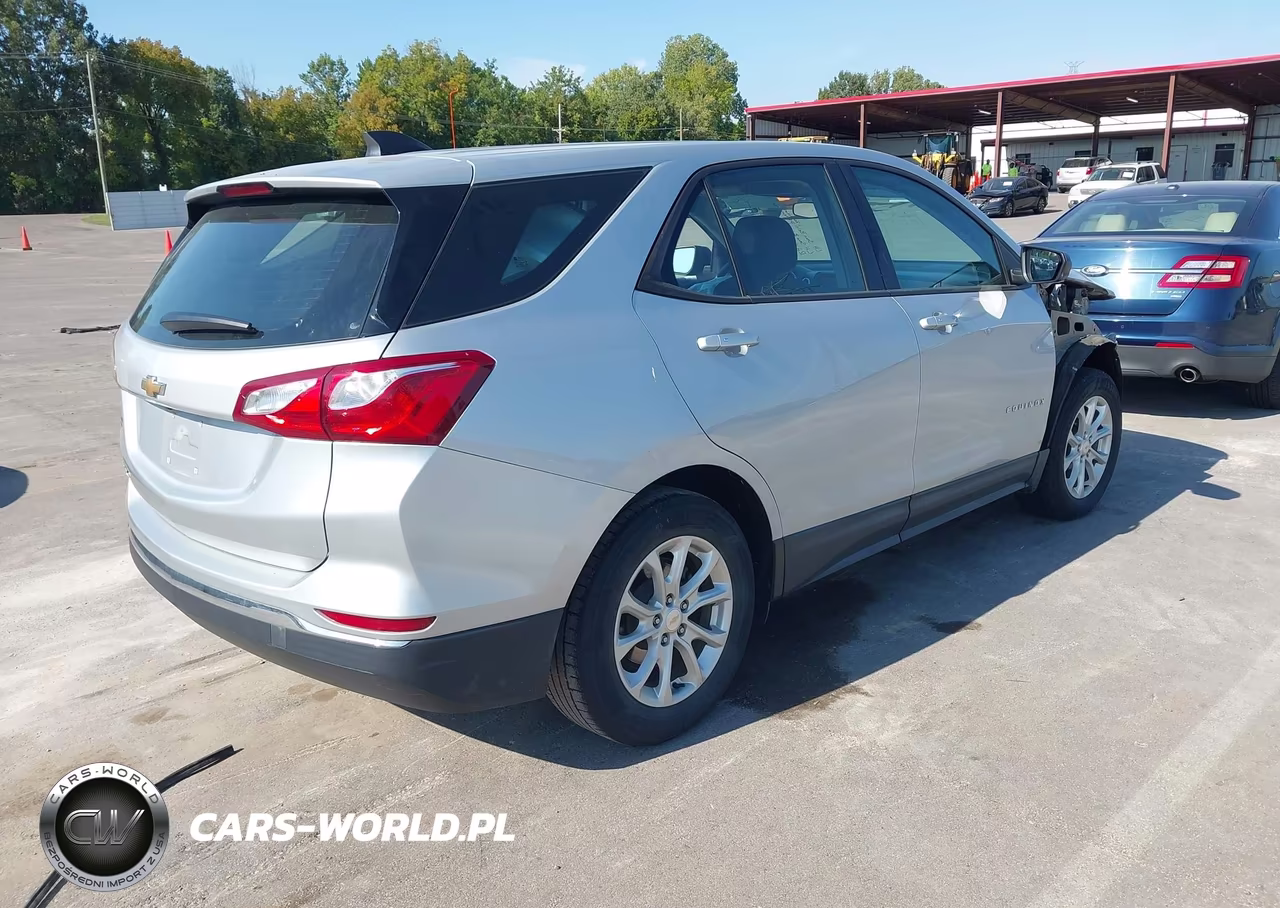 2018 Chevrolet Equinox Ls VIN:2GNAXHEV5J6145571 - 4