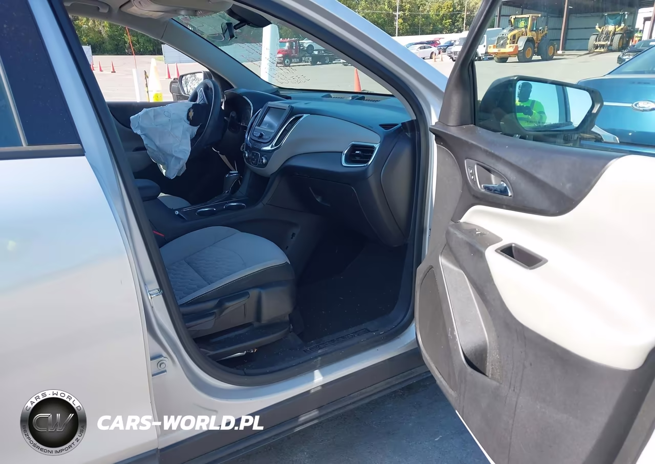 2018 Chevrolet Equinox Ls VIN:2GNAXHEV5J6145571 - 5