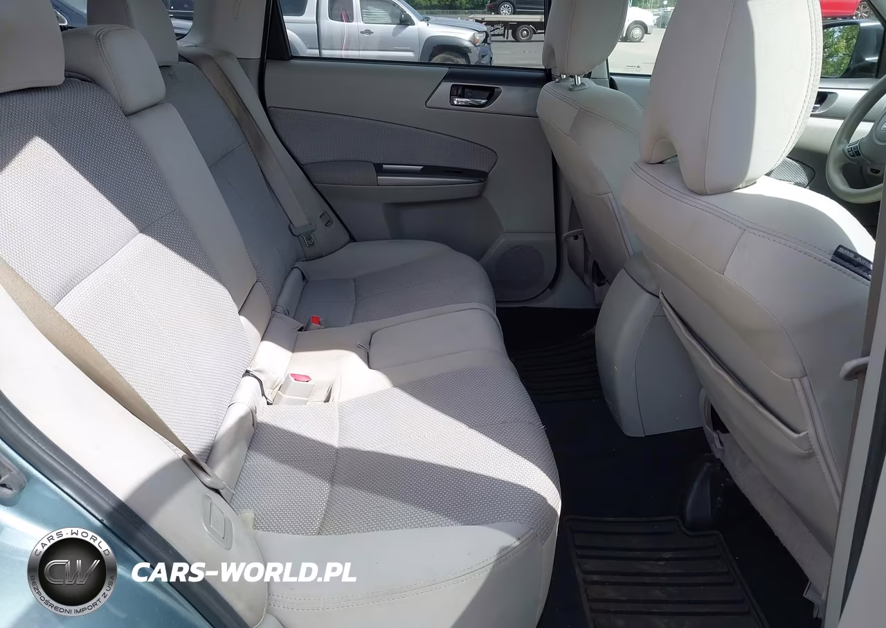 2011 Subaru Forester 2.5X Premium VIN:JF2SHADC4BH727871 - 8