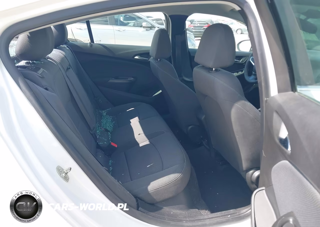 2019 Chevrolet Cruze Lt VIN:1G1BE5SM0K7104076 - 8