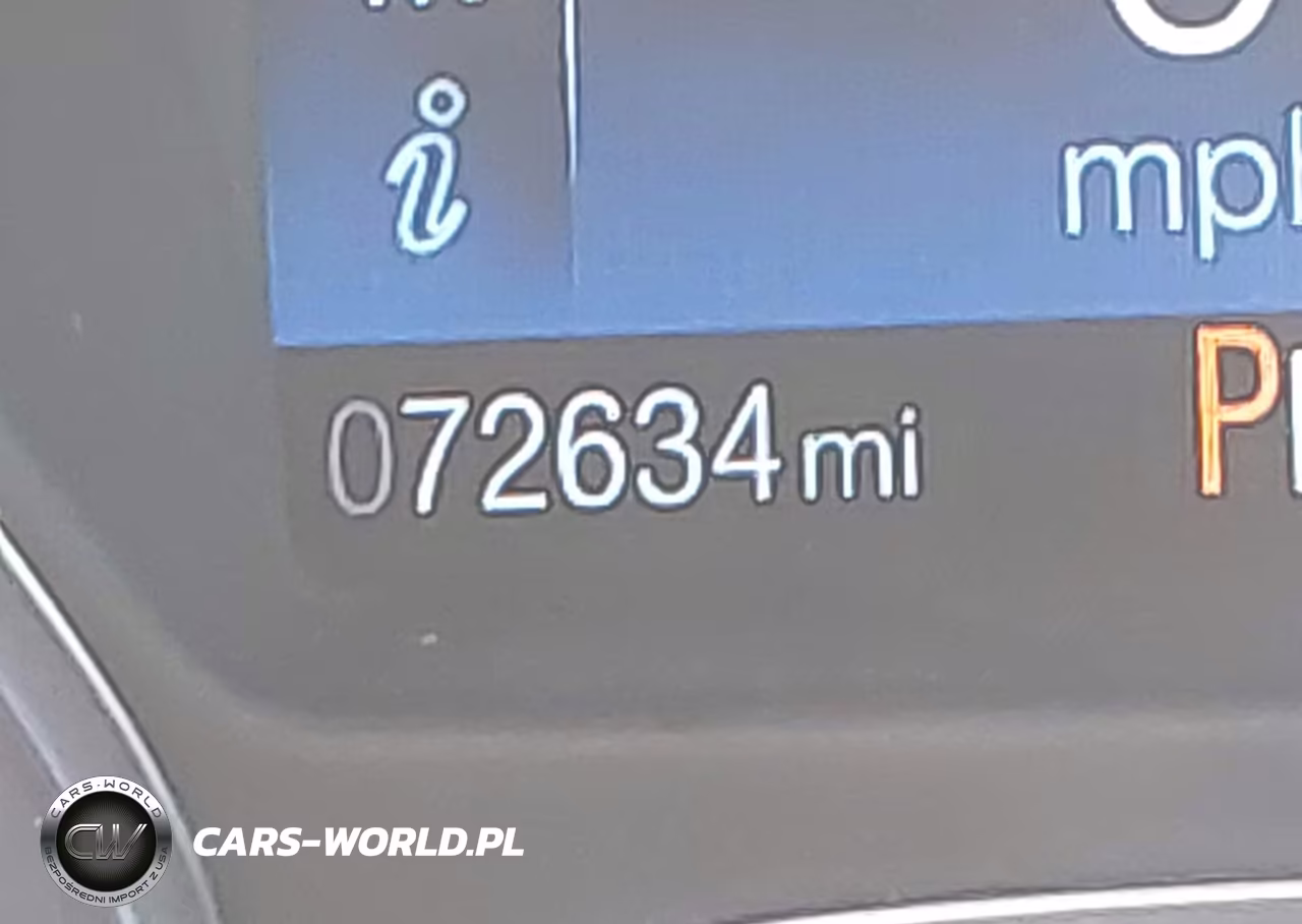 2018 Ford Focus Se VIN:1FADP3FE1JL229066 - 16