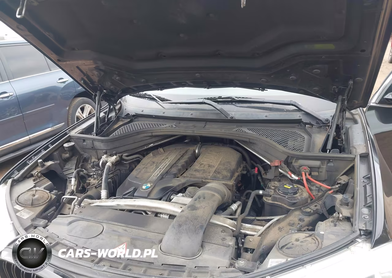2015 BMW X5 xDrive35I VIN:5UXKR0C54F0K70684 - 10