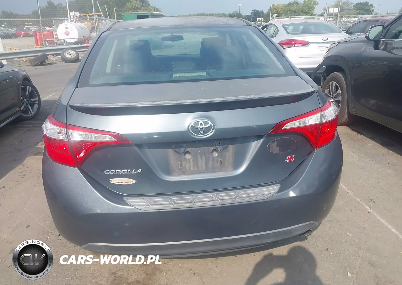 2015 Toyota Corolla S Plus VIN:5YFBURHE4FP313780 - 17