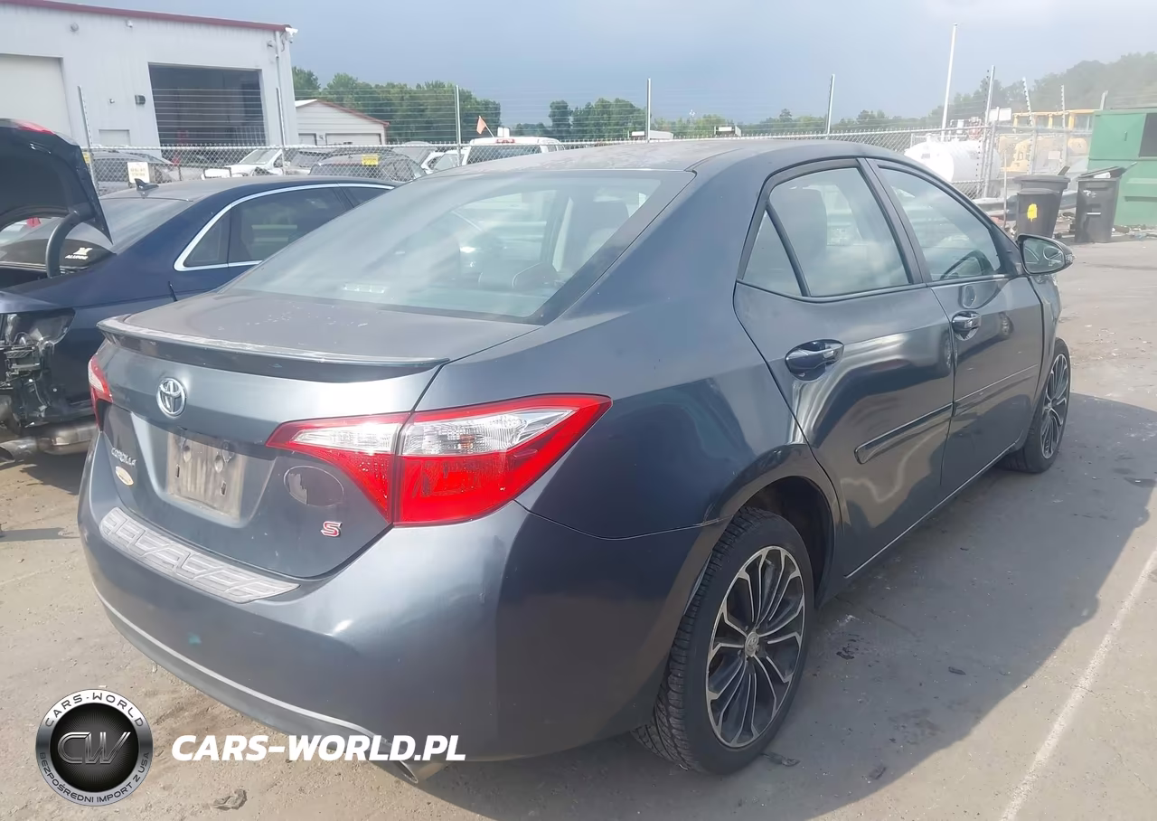 2015 Toyota Corolla S Plus VIN:5YFBURHE4FP313780 - 4