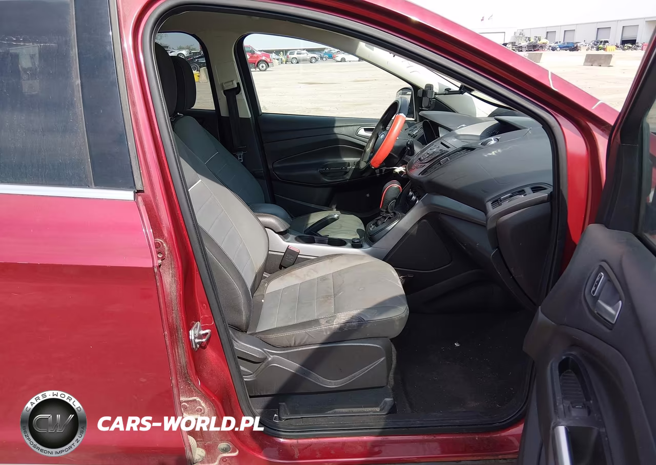 2015 Ford Escape Se VIN:1FMCU0G7XFUA11881 - 5