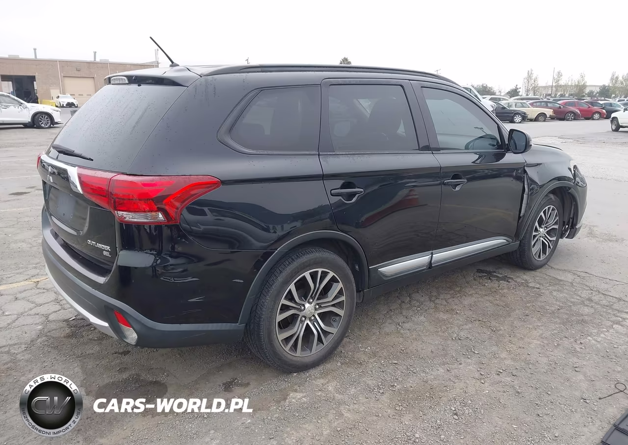 2016 Mitsubishi Outlander Se-Sel VIN:JA4AD3A37GZ020071 - 4
