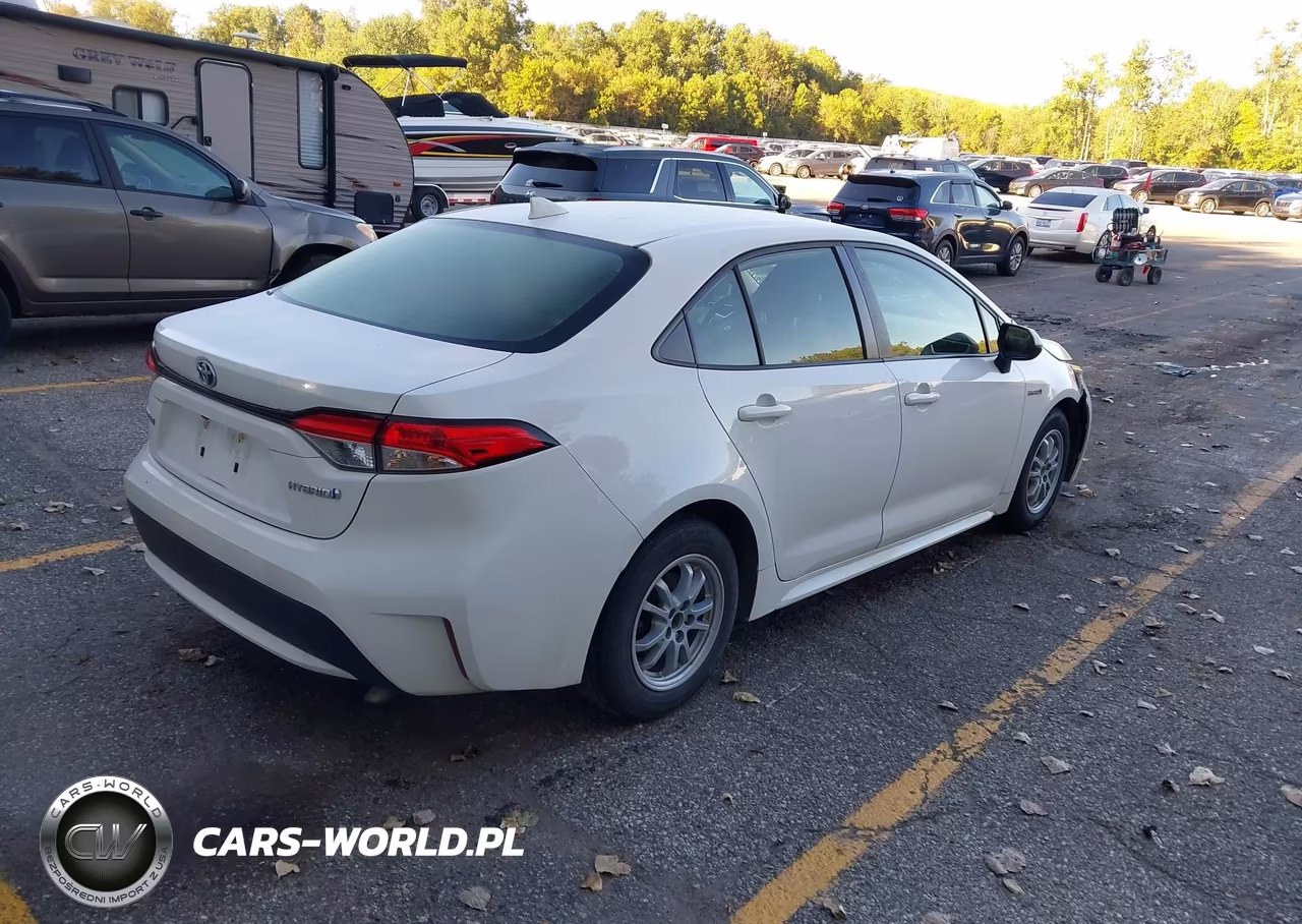 2021 Toyota Corolla Hybrid Le VIN:JTDEAMDE6MJ033312 - 4