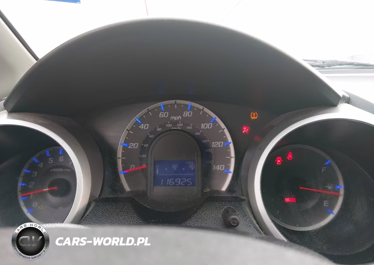2013 Honda Fit VIN:JHMGE8G36DC064674 - 7