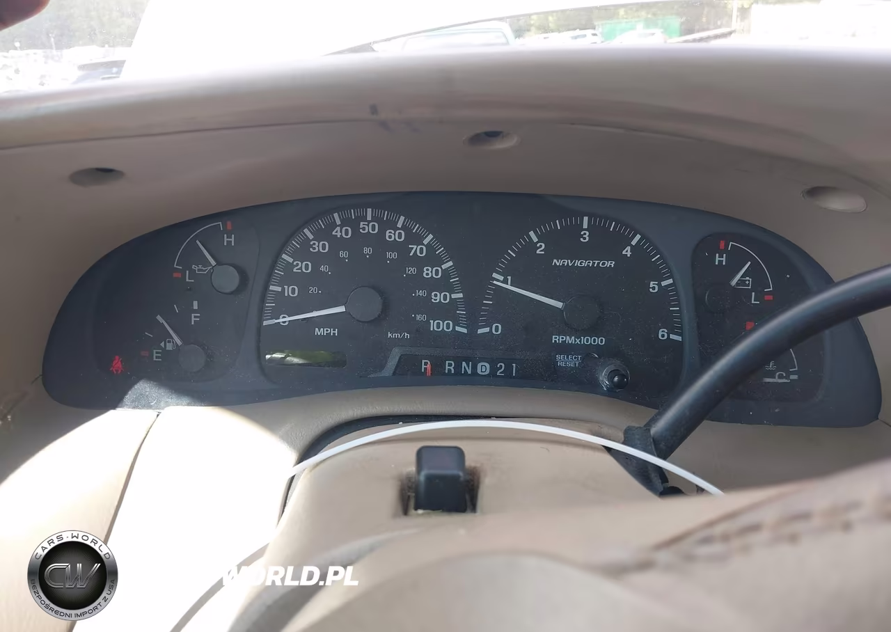1999 Lincoln Navigator VIN:5LMPU28L5XLJ13909 - 7