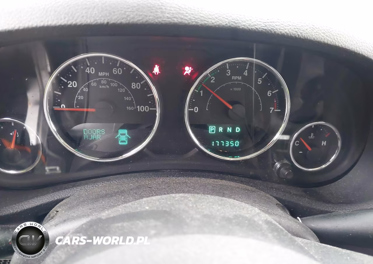 2014 Jeep Wrangler Sahara VIN:1C4AJWBG7EL204590 - 15