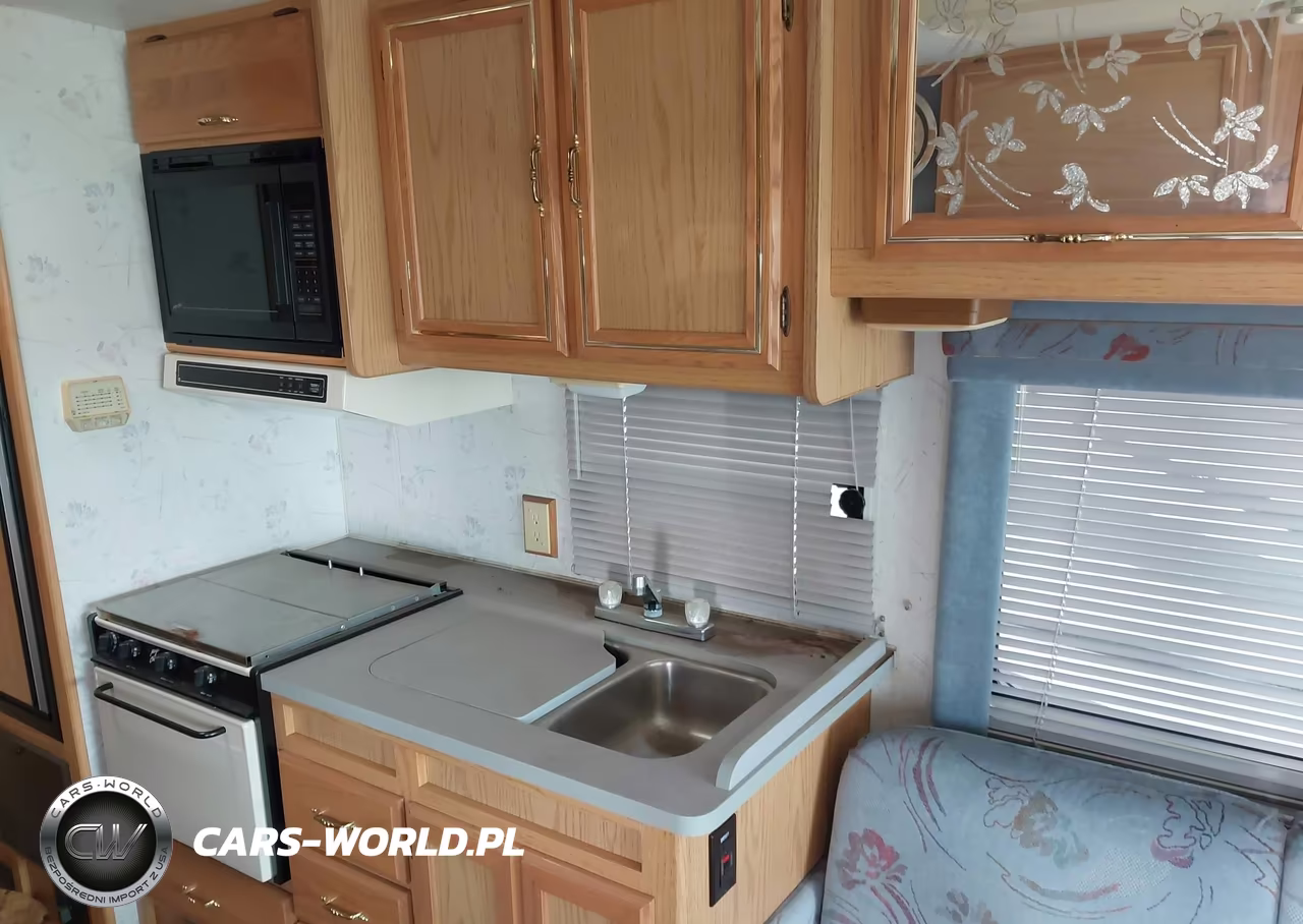 1994 Winnebago P30 VIN:1GBKP37N3R3309310 - 13